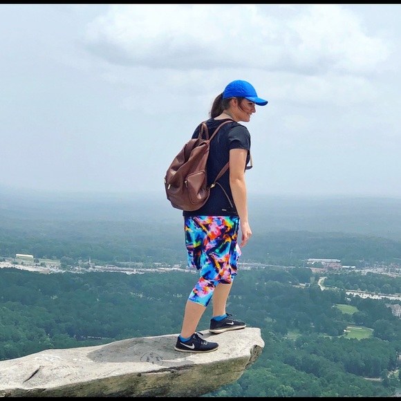 Meet your Posher, Allie - Picture 4 of 9